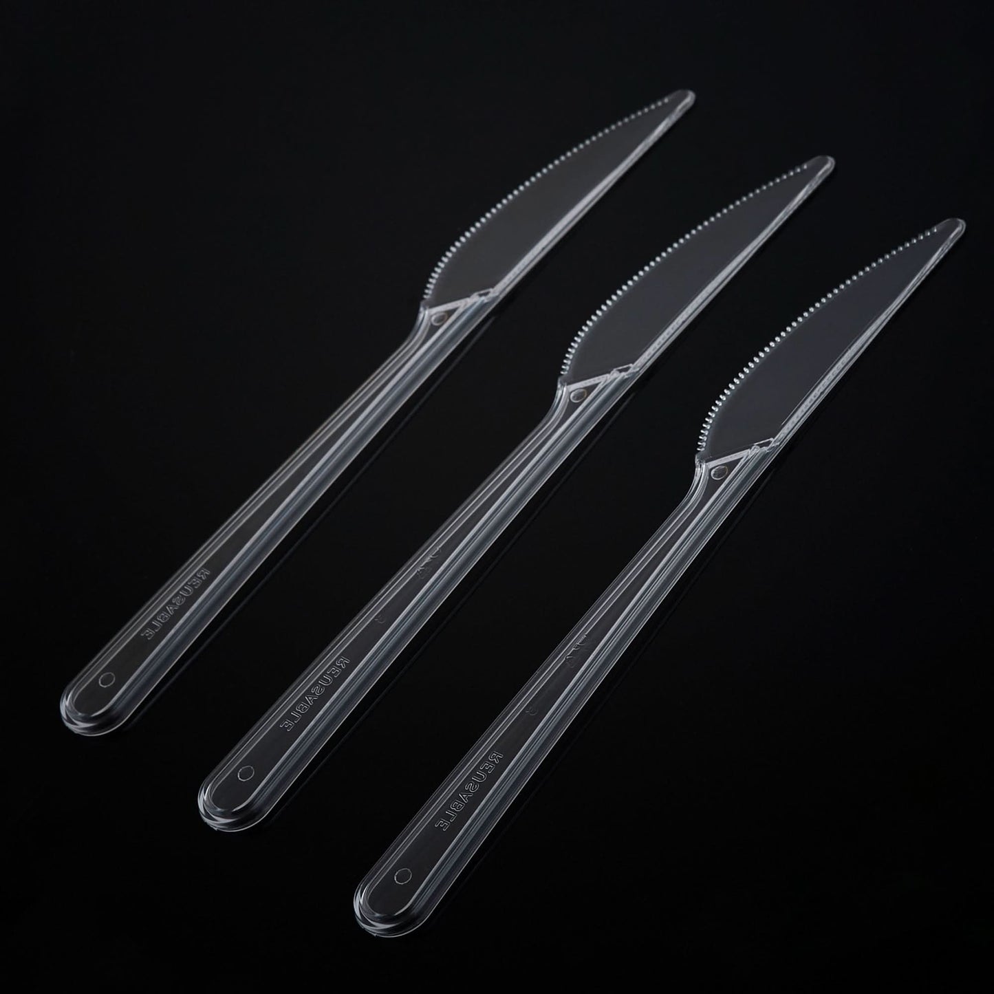 Plastic Cutlery: Pack of 100 (18cm~7 Inches) Clear Reusable Plastic - Knives - GoCoPack